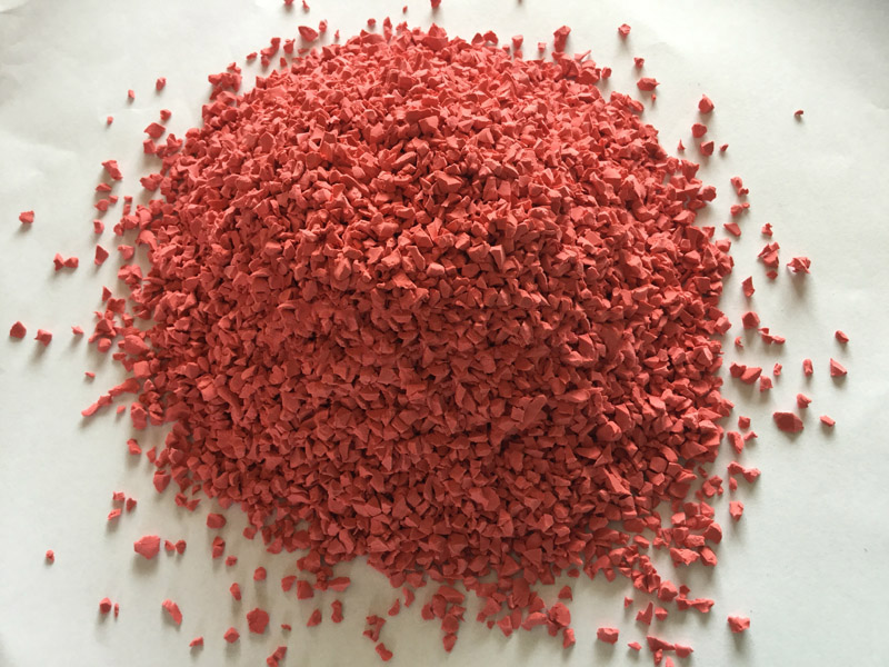 環保EPDM塑膠鐵紅顆粒